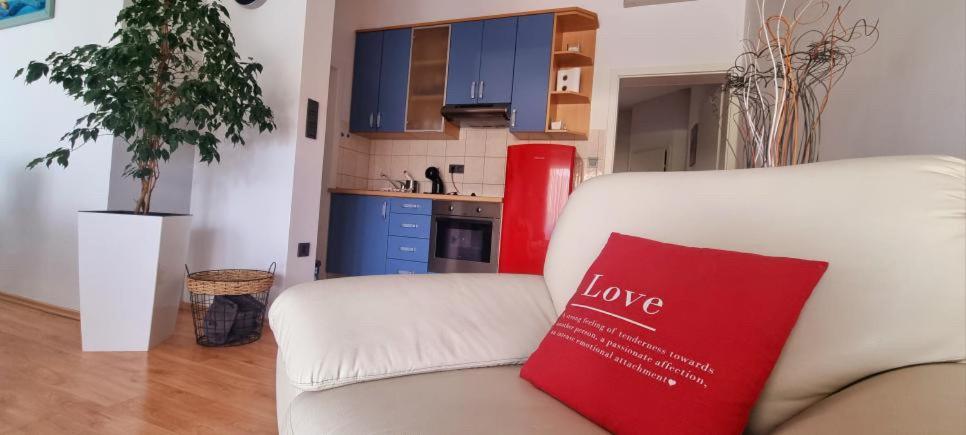 Apartman Cule Palit Bagian luar foto